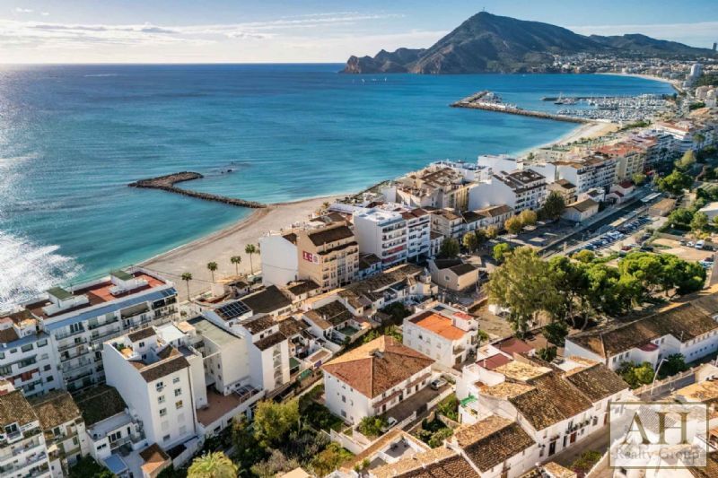 Vista exterior de Àtic en venda en Altea