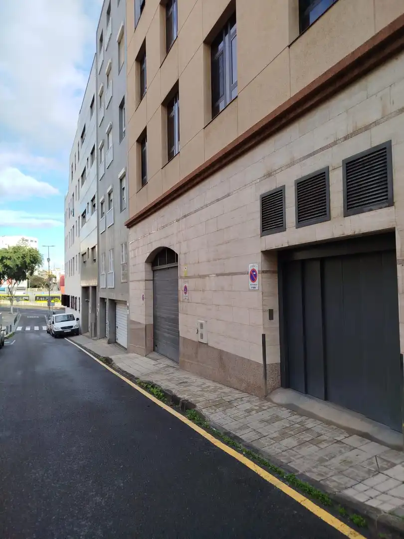 Parking de Local de alquiler en Las Palmas de Gran Canaria con Aire acondicionado