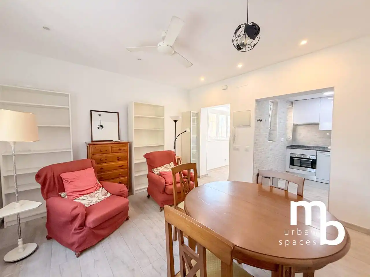 Wohnzimmer von Wohnung zur Miete in Madrid mit Klimaanlage, Heizung und Möbliert