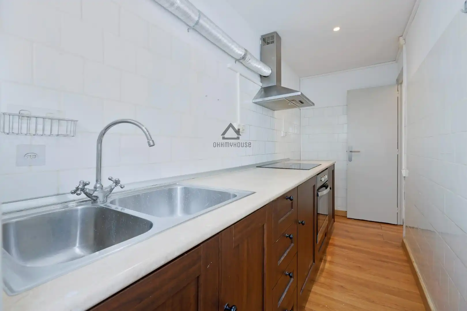 Cocina de Piso en venta en Barcelona con Balcón
