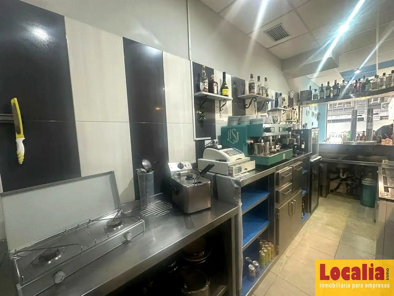 Local commercial à louer à Los Corrales de Buelna, imagen 9