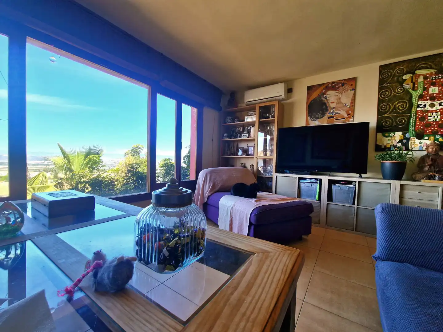 Sala d'estar de Casa adosada en venda en Alhaurín de la Torre amb Aire condicionat, Terrassa i Traster