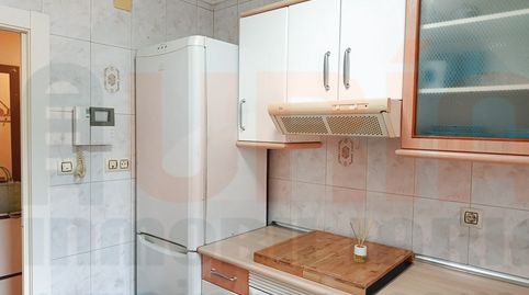 Foto 5 de Piso en venta en Calle Rafael María de Labra, Fozaneldi - Tenderina, Oviedo