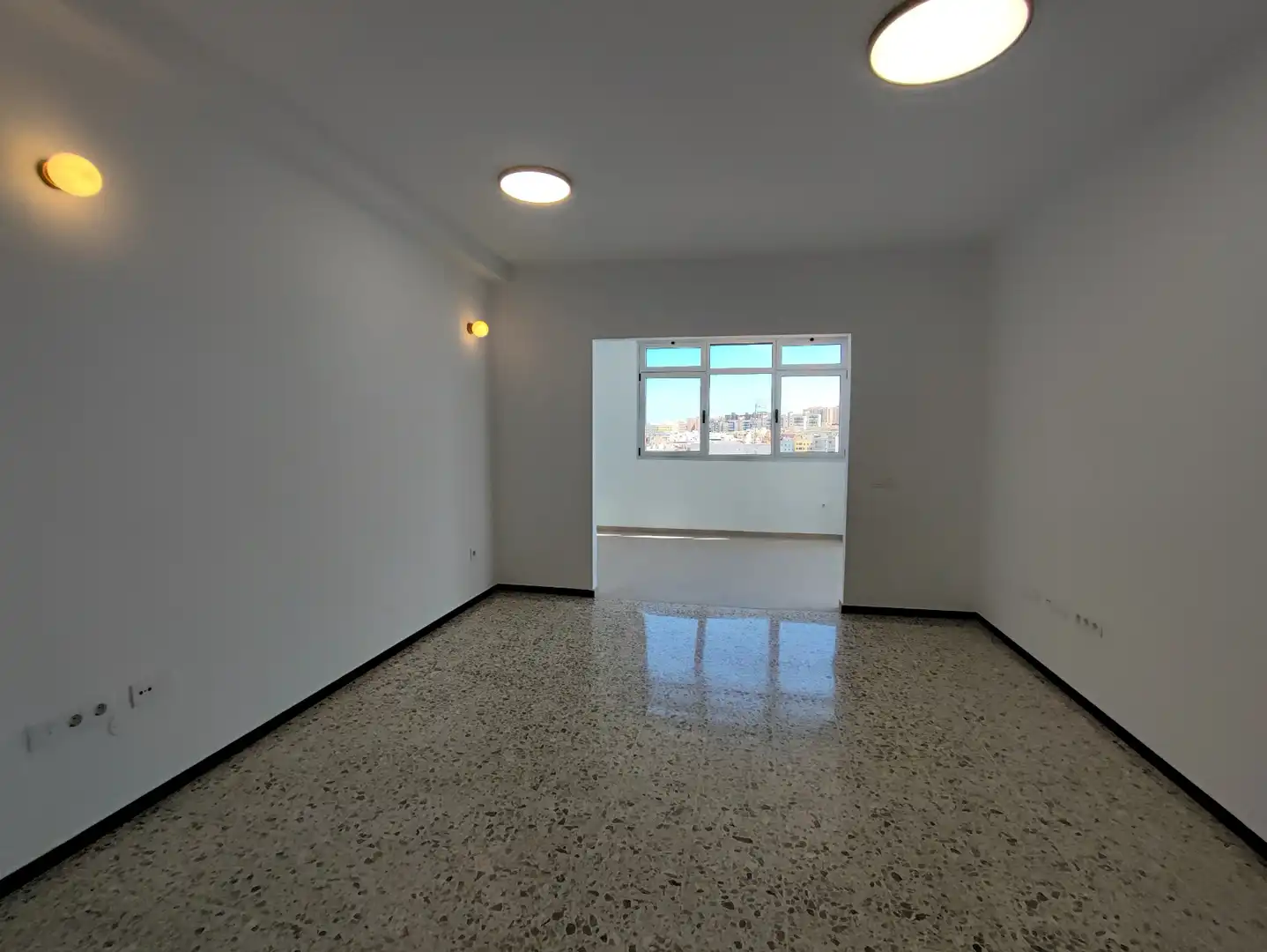 Wohnzimmer von Wohnung zur Miete in Santa Cruz de Tenerife mit Klimaanlage, Terrasse und Ofen