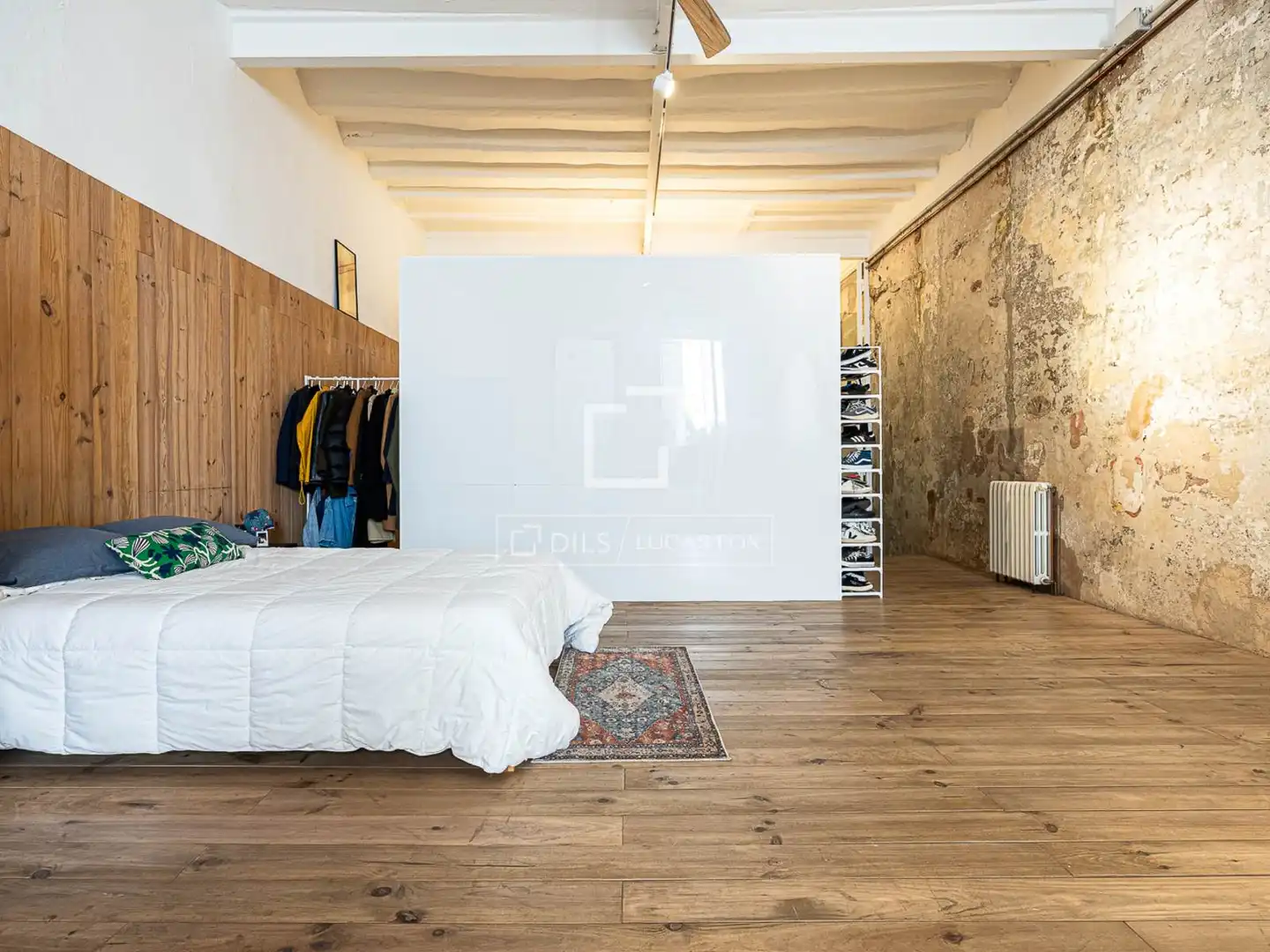 Schlafzimmer von Wohnung zum Verkauf in Barcelona mit Heizung