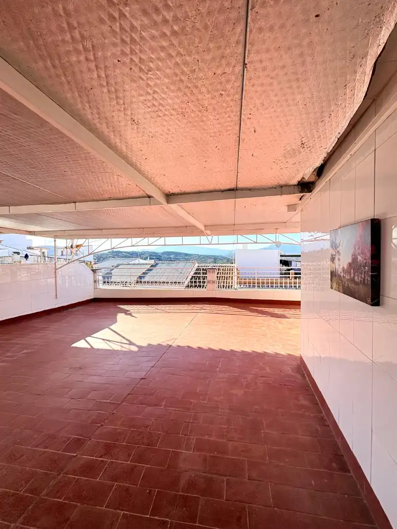 Terrassa de Casa adosada en venda en Alhaurín El Grande amb Aire condicionat, Moblat i Forn