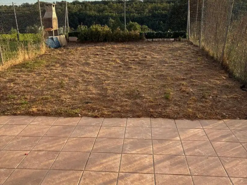 Jardín de Casa o chalet en venta en Garrafe de Torío con Calefacción, Jardín privado y Parquet