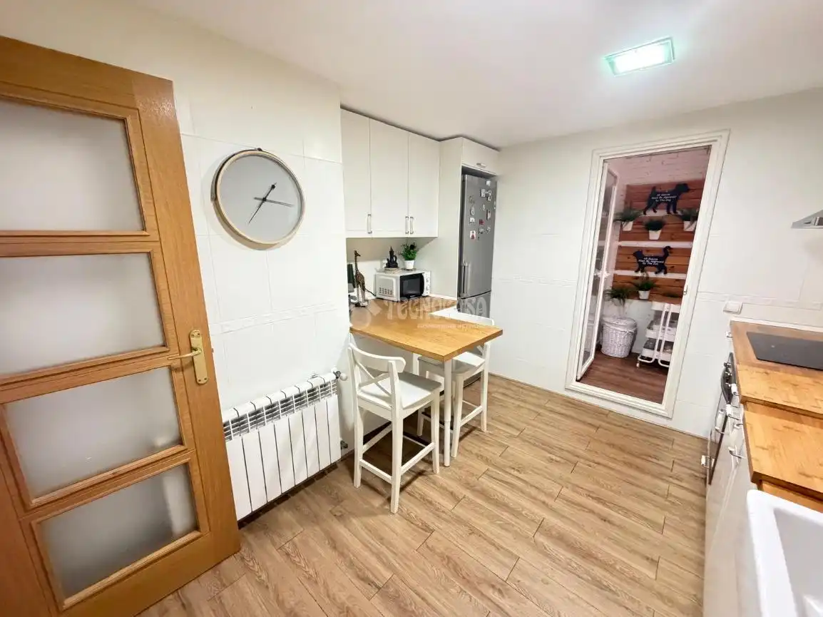 Kitchen of Flat for sale in Restón I - Restón II