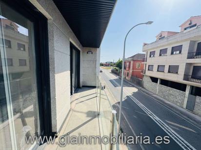 Vista exterior de Pis en venda en Tomiño amb Calefacció, Terrassa i Traster