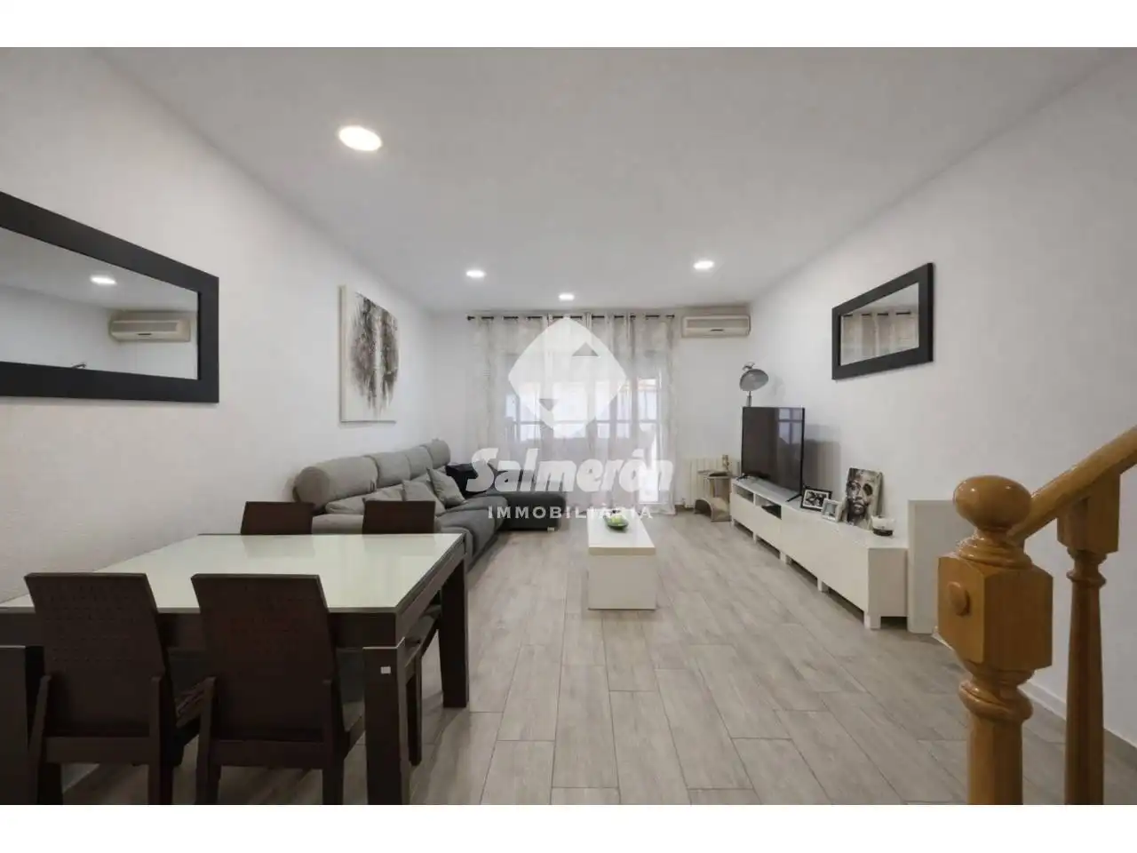 Sala de estar de Casa adosada en venta en Palafolls con Aire acondicionado, Calefacción y Jardín privado