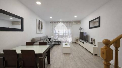 Foto 2 de Casa adosada en venta en Palafolls, Barcelona