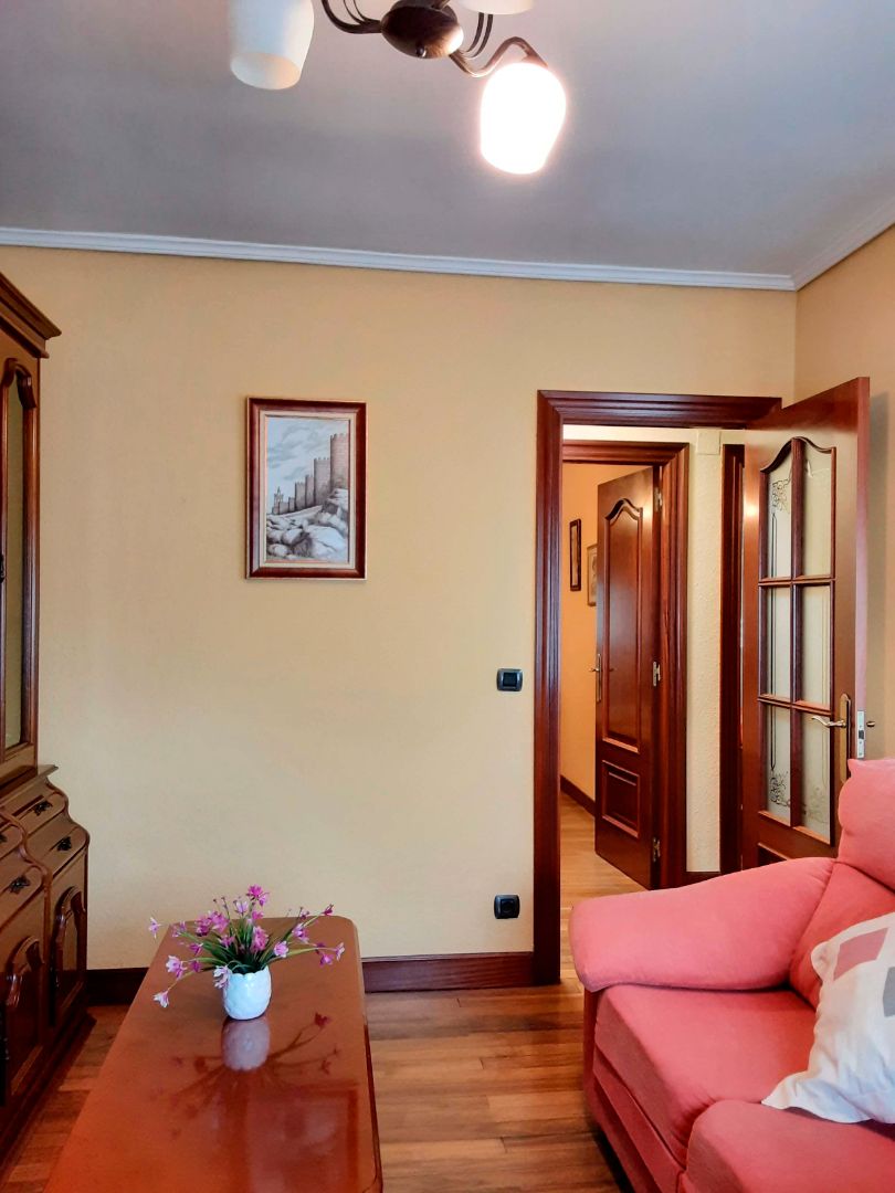 Pis en venda en Laudio / Llodio amb Moblat i Balcó