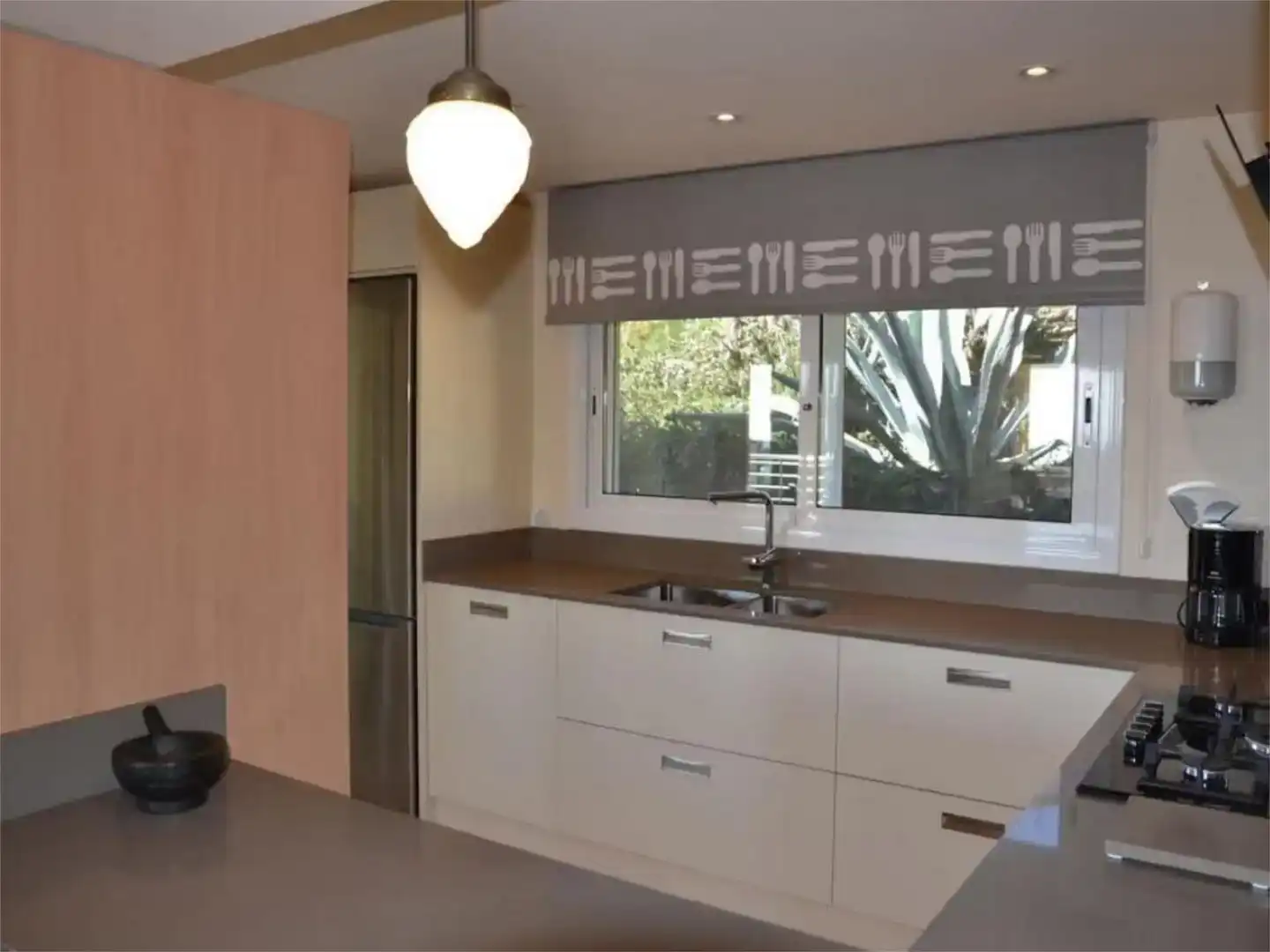 Küche von Country house zur Miete in L'Estartit mit Klimaanlage, Schwimmbad und Balkon