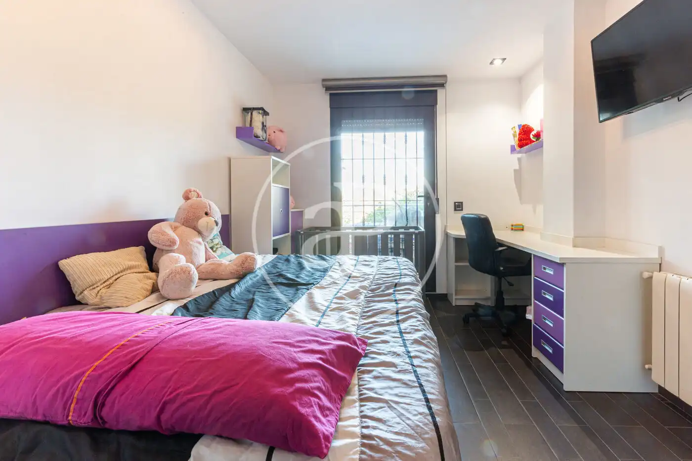 Bedroom of Houses for sale in Chiva  with Air Conditioner, Heating and Private garden