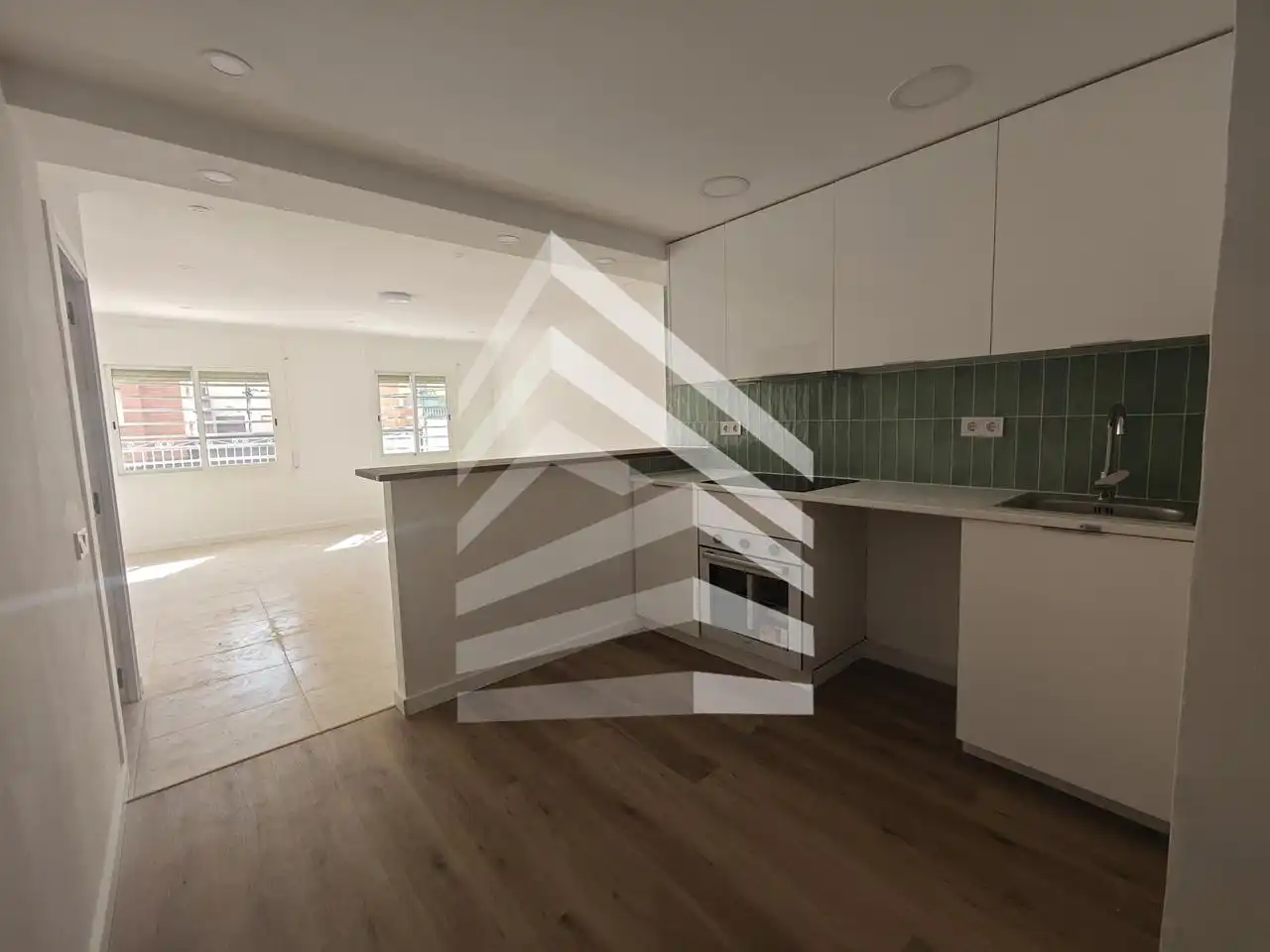 Kitchen of Flat for sale in Terrassa  with Parquet flooring, Storage room and Alarm