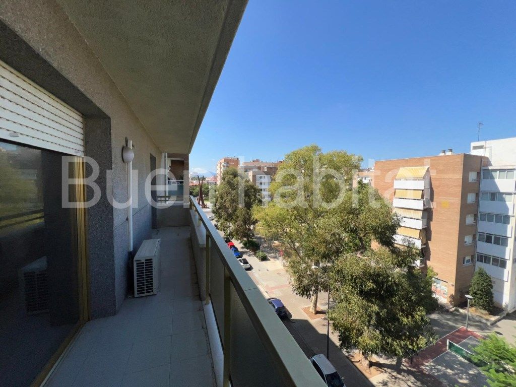 Exterior view of Flat for sale in Reus  with Balcony