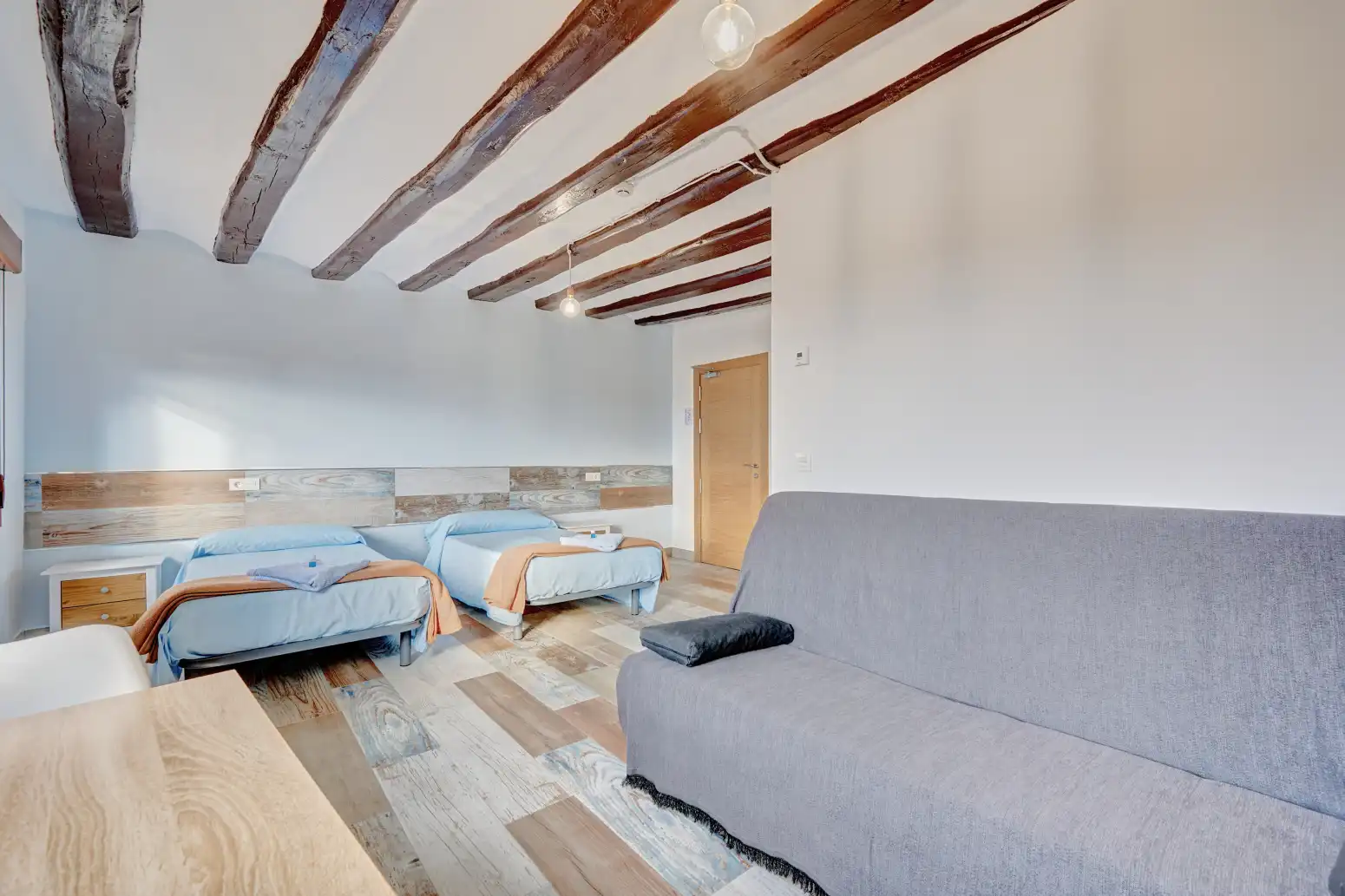 Bedroom of Detached homes for sale in Mañeru  with Air Conditioner, Heating and Private garden
