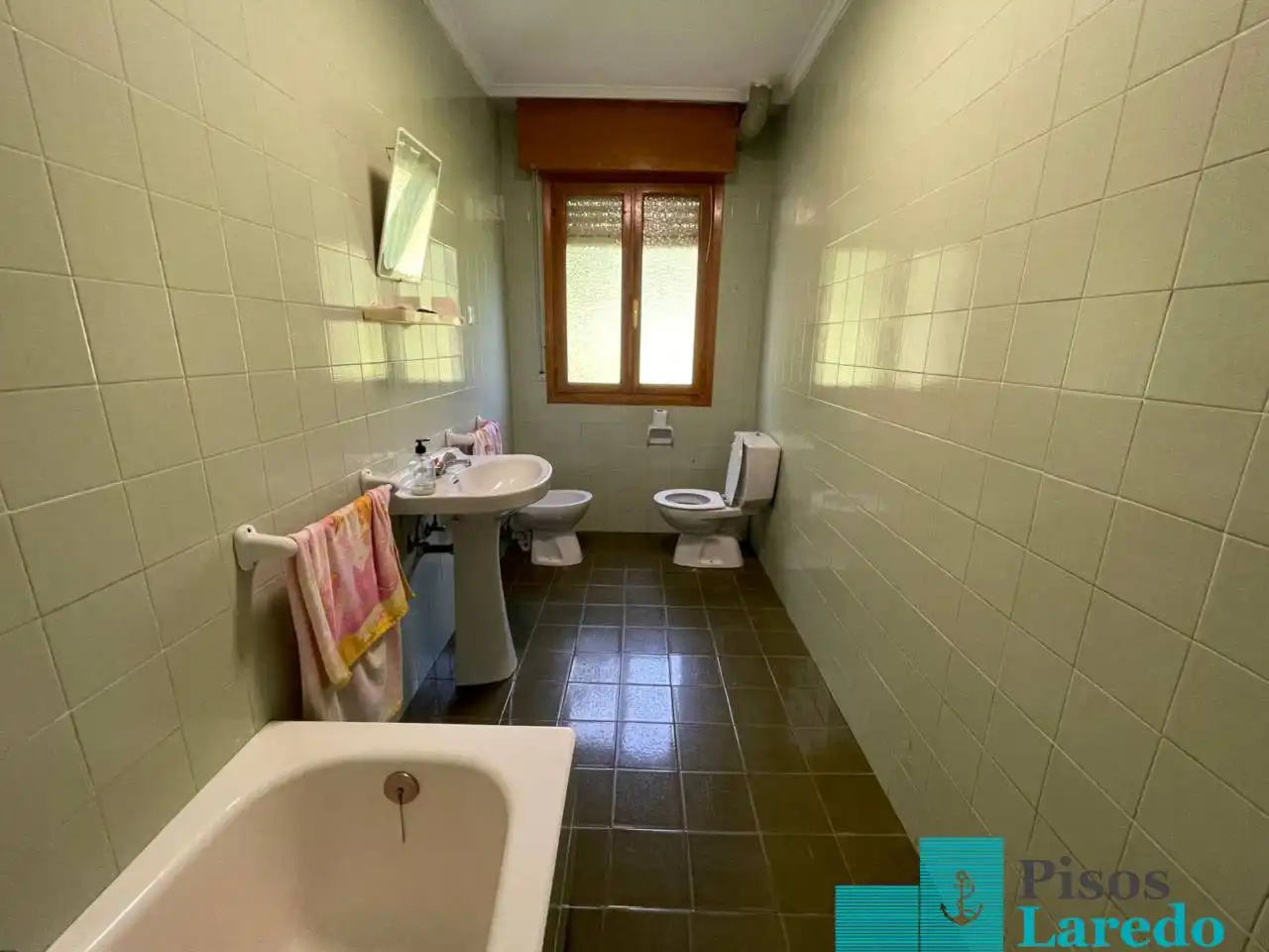 Baño de Casa o chalet en venta en Ampuero con Jardín privado, Parquet y Terraza