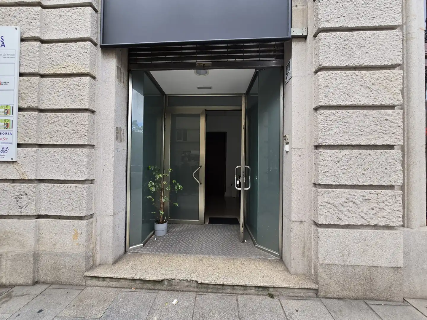 Apartament en venda en Vigo  amb Moblat, Forn i Microones