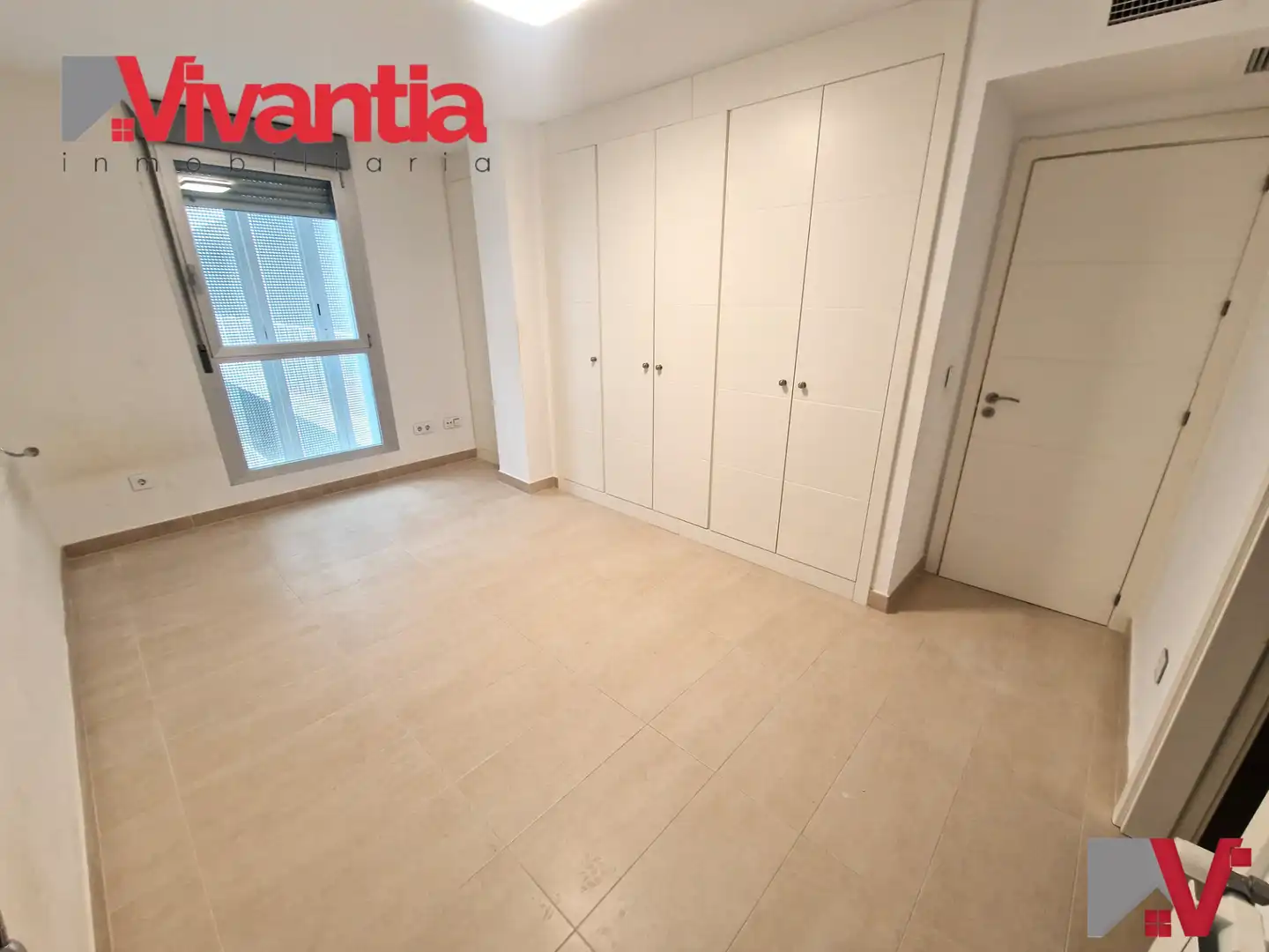 Piso con ascensor en venta en Avenida Juan Carlos I, imagen 27