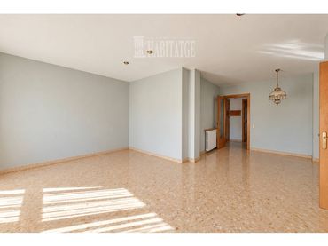 Wohnung mit Balkon zum Verkauf in Calle Bisbe Strauch
