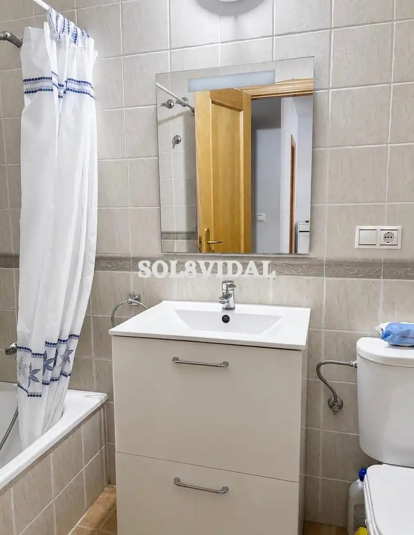 Baño de Casa o chalet de alquiler en Orihuela con Amueblado y Piscina comunitaria