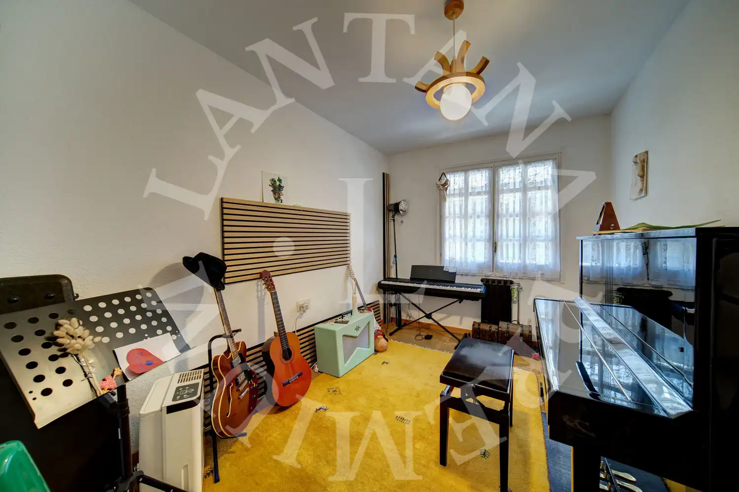 Houses for sale in Naut Aran  with Heating, Private garden and Parquet flooring