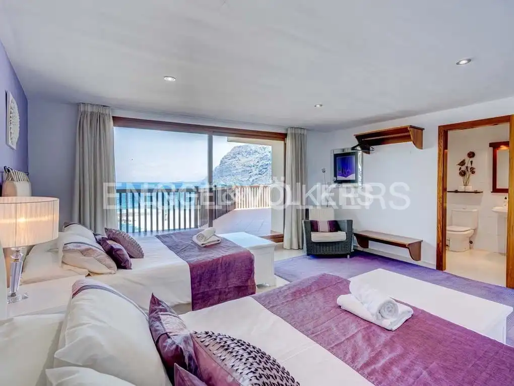 Houses for sale in Acantilados de Los Gigantes