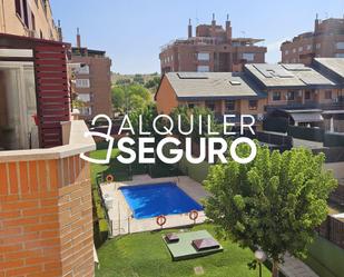 Piscina de Pis de lloguer en Rivas-Vaciamadrid amb Aire condicionat, Terrassa i Piscina