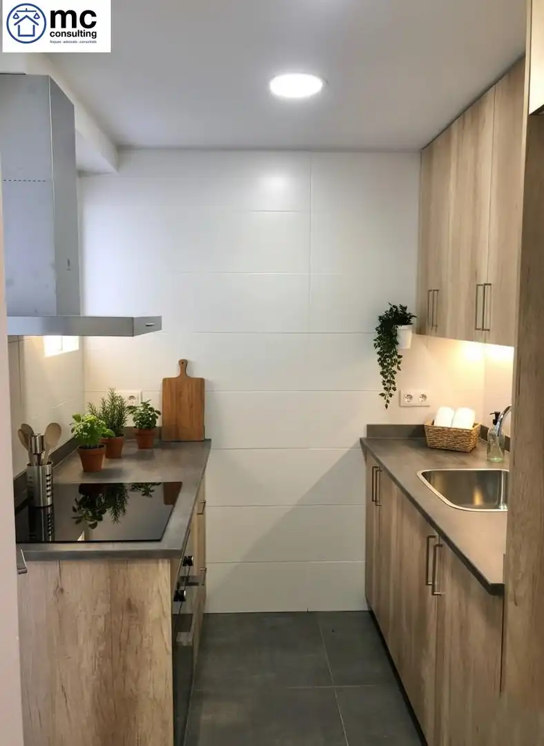 Cuina de Pis en venda en Granollers amb Aire condicionat, Parquet i Traster