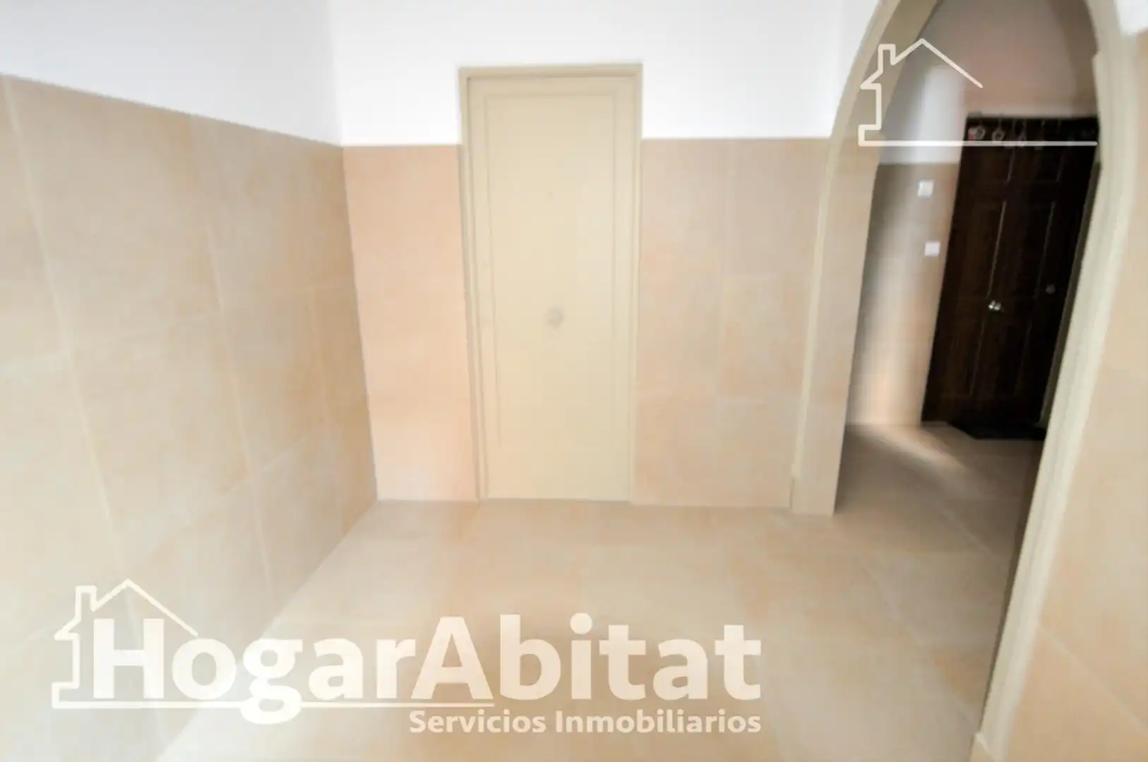 Habitación de Piso en venta en Valencia con Aire acondicionado, Calefacción y Amueblado