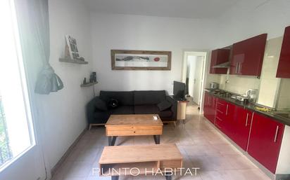 Living room of Flat for sale in  Barcelona Capital  with Air Conditioner, Heating and Balcony
