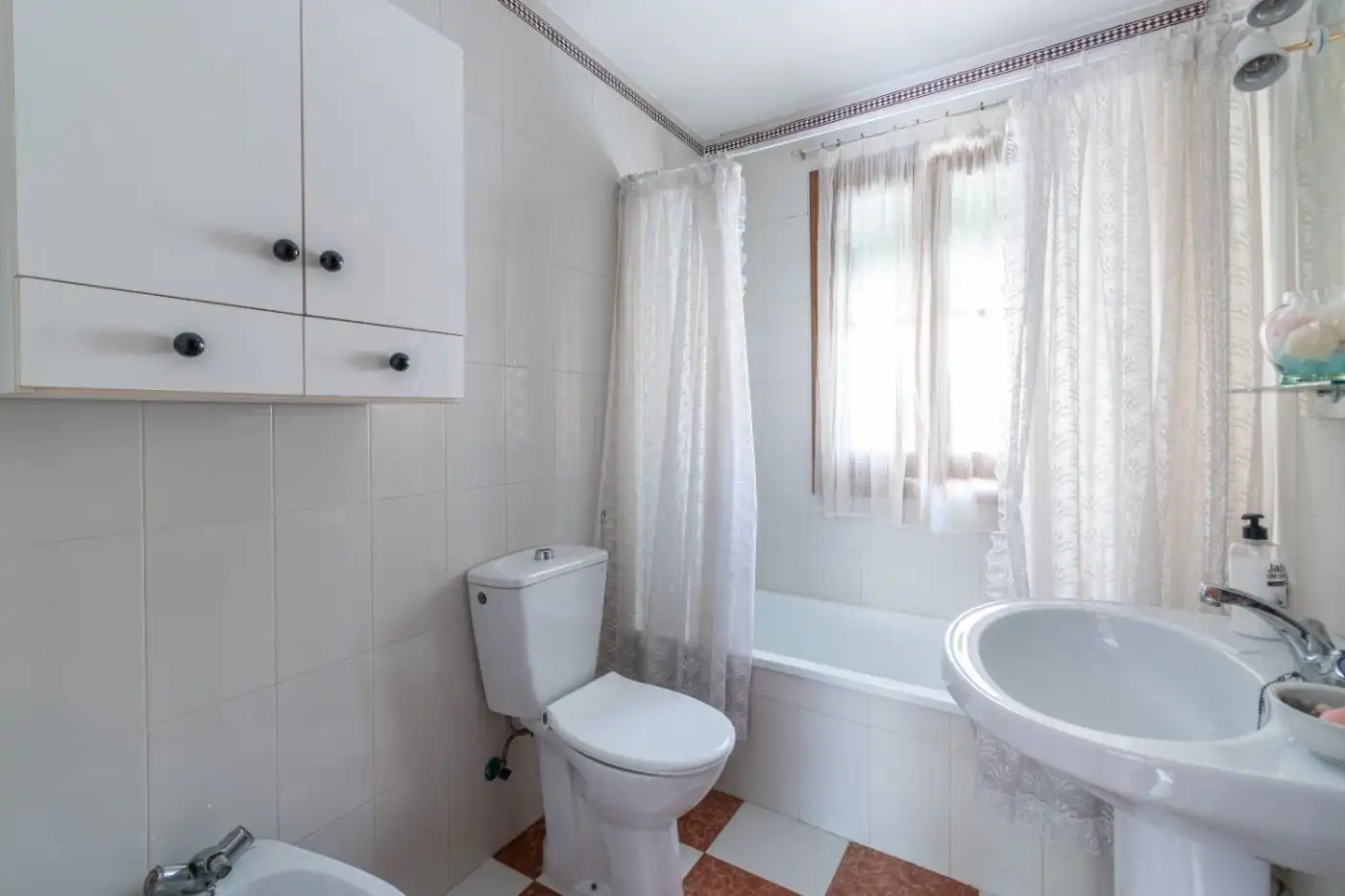 Bathroom of Houses for sale in Íllora