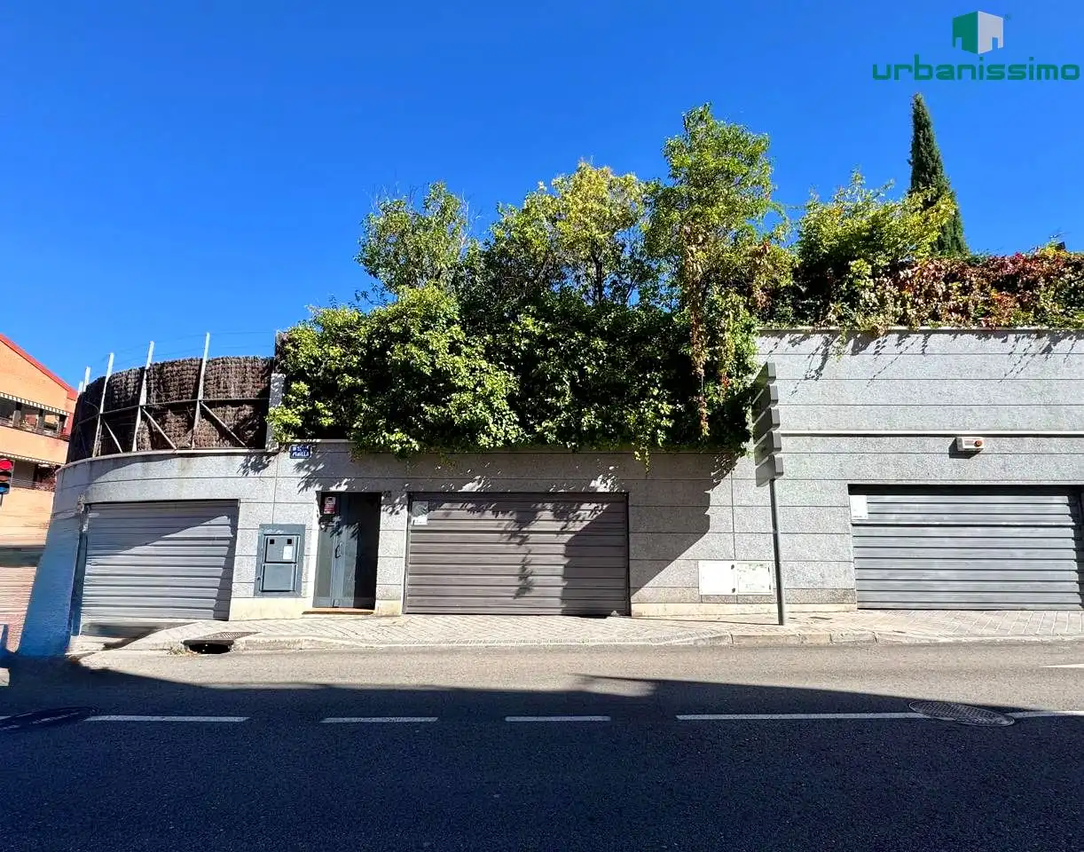 Vista exterior de Casa o xalet en venda en Moncloa - Aravaca