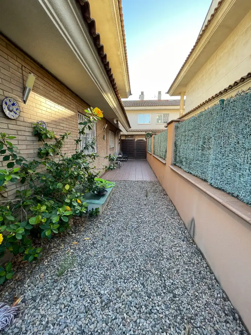 Semi-detached house with terrace for sale in Carrer de Pere Vergés 29, imagen 30