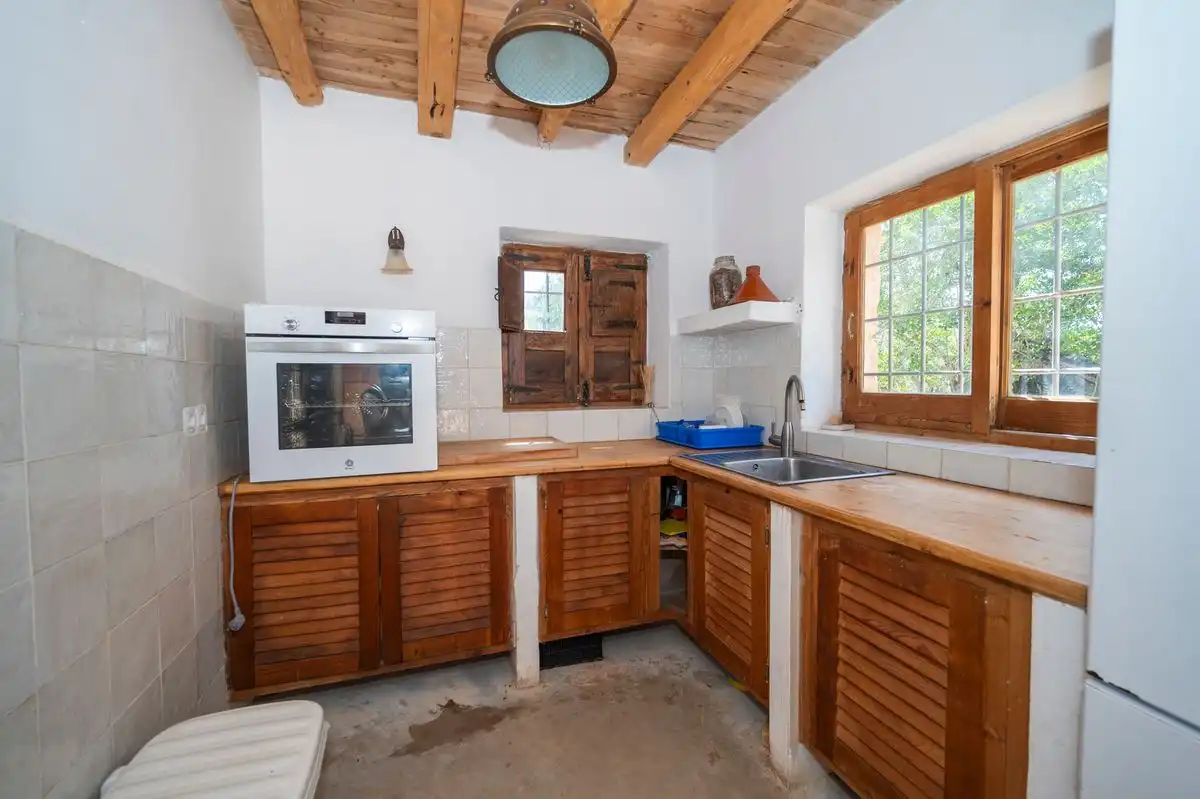 Cocina de Casa o chalet de alquiler en Sant Josep de sa Talaia con Aire acondicionado, Calefacción y Jardín privado