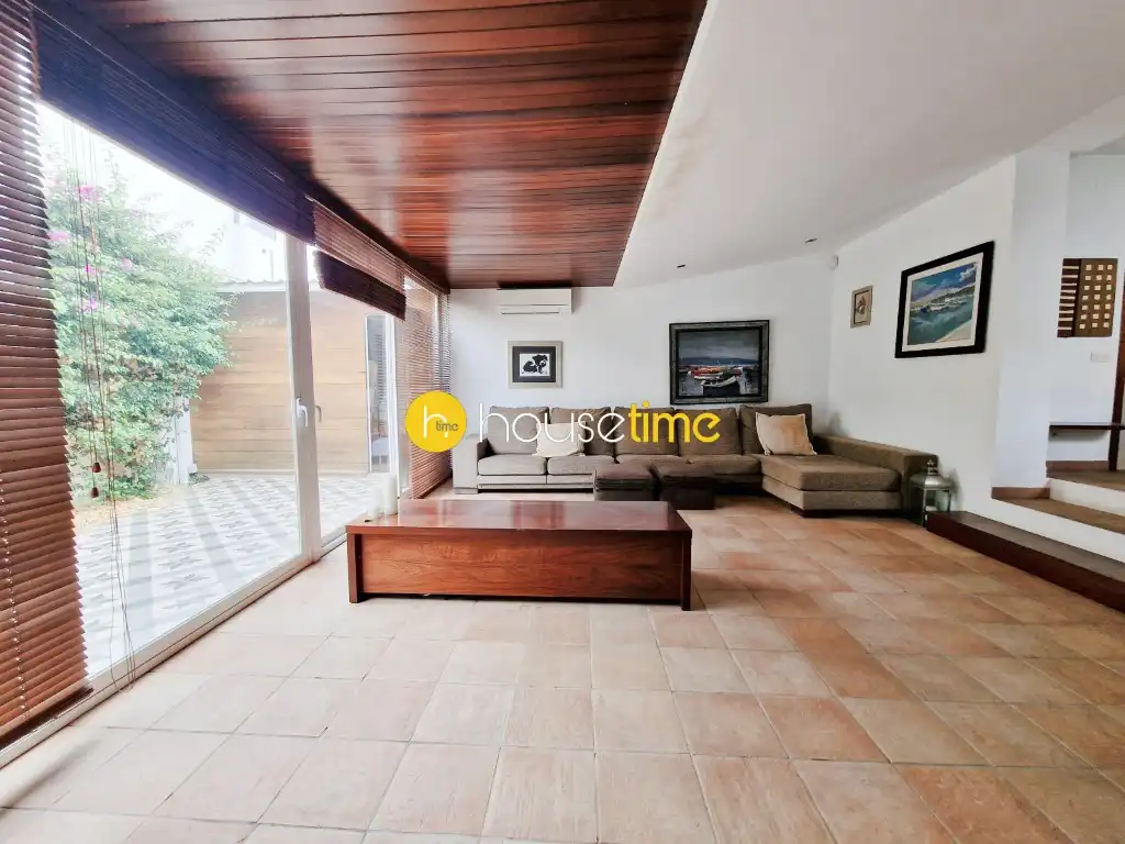 Sala d'estar de Casa o xalet en venda en Vilassar de Mar