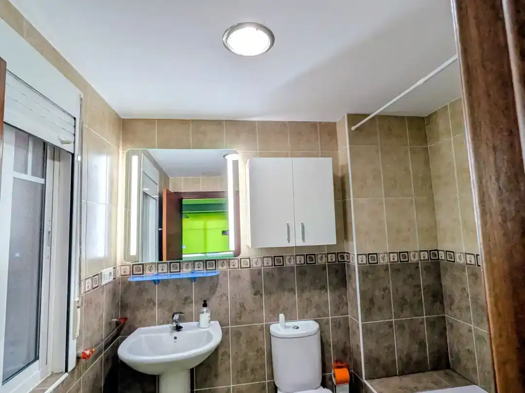 Bathroom of Flat for rent in Narón