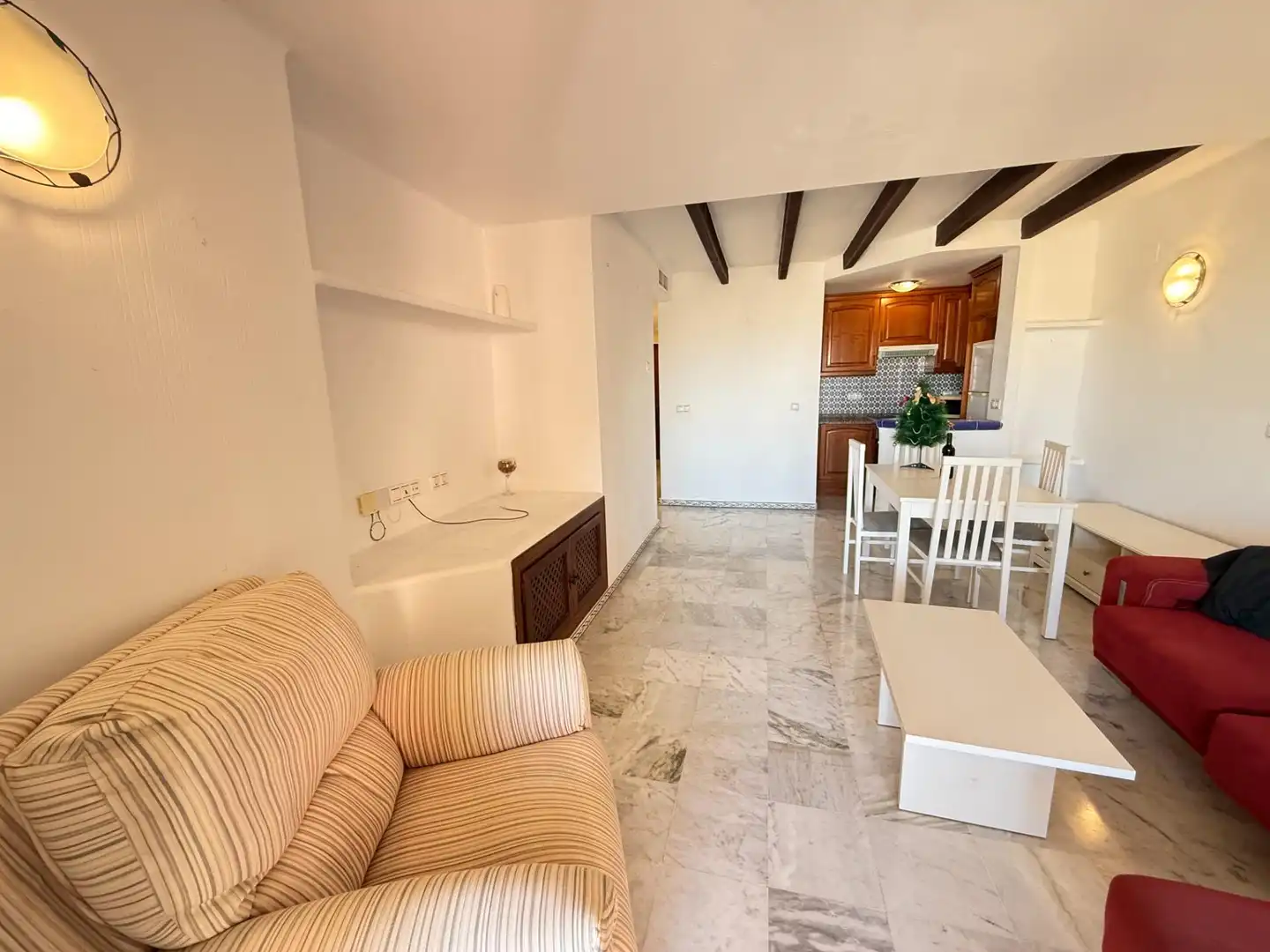 Sala de estar de Apartamento en venta en Torrevieja con Aire acondicionado, Terraza y Amueblado