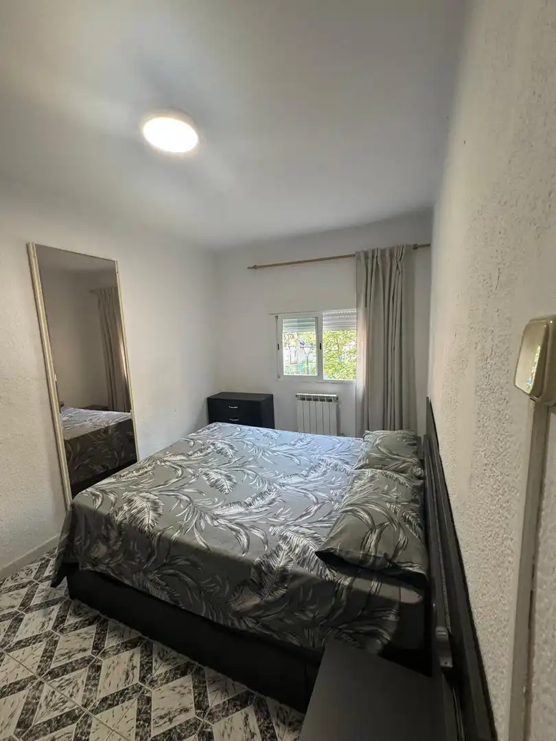 Flat for rent in CASABERMEJA, Palomeras Sureste