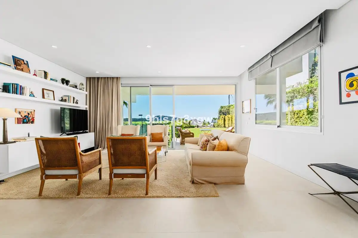 Apartament amb jardí en venda a Montemayor - Marbella Club, imagen 2
