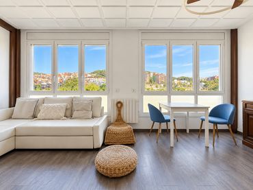 Piso con ascensor en venta en Horta - Guinardó