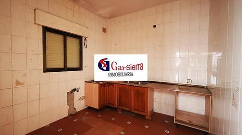 CHALET ADOSADO CON JARDIN, imatge 4