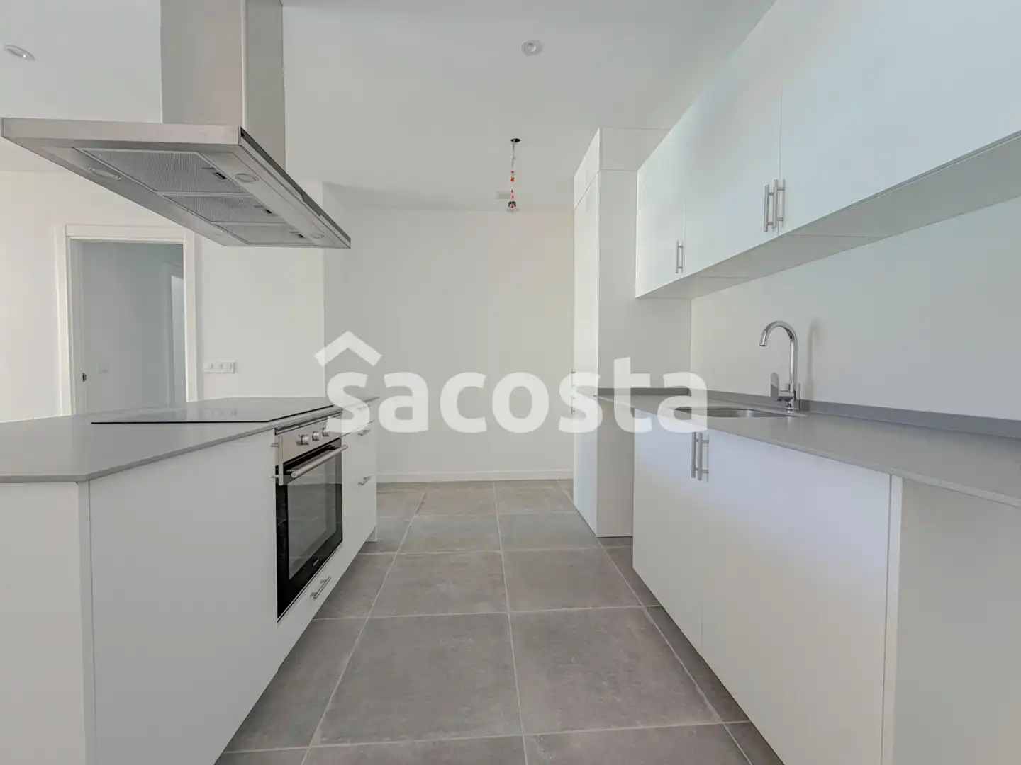 Cocina de Piso en venta en Blanes con Calefacción, Terraza y Balcón