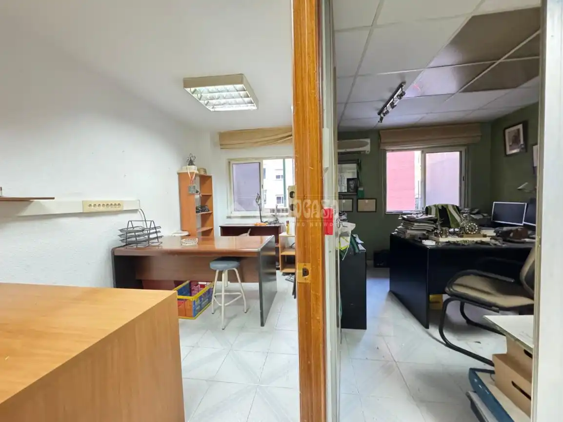 Oficina en venta en Málaga