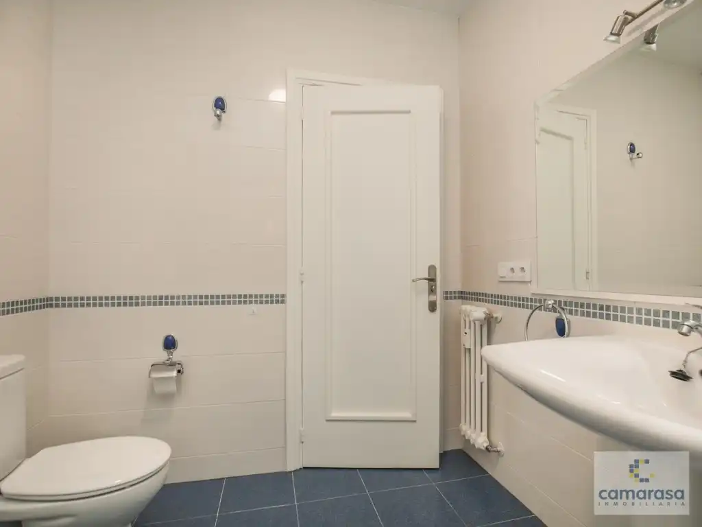 Flat with lift to rent in Plaza Claudio Sanchez Albornoz 4, imagen 20