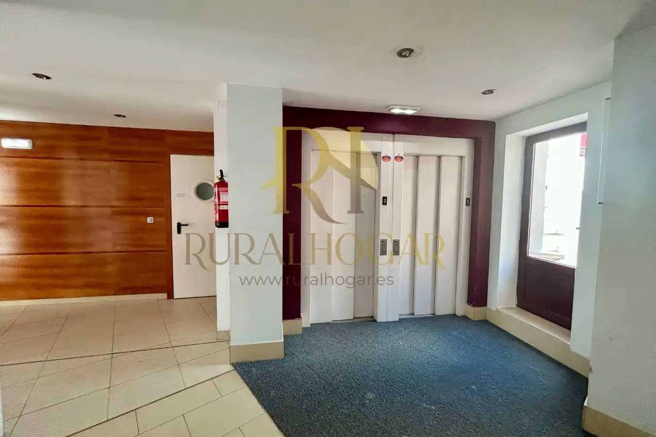Apartament en venda en Puebla de Lillo amb Calefacció, Traster i Moblat