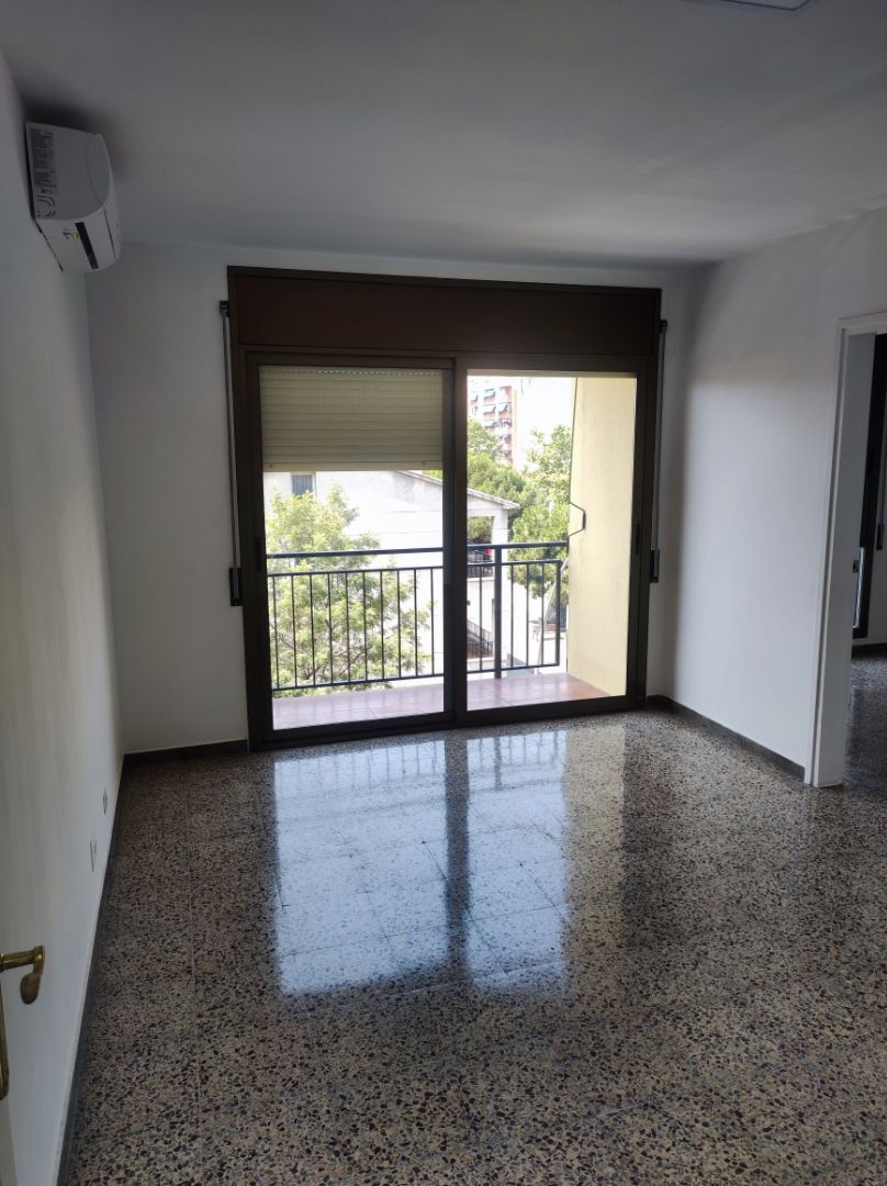Balcony of Flat for sale in Mollet del Vallès  with Air Conditioner, Oven and Balcony