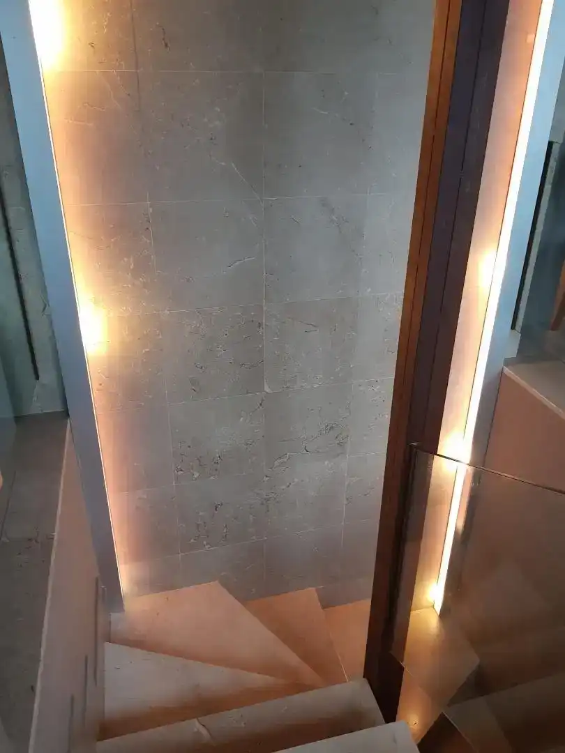 Badezimmer von Dachboden zur Miete in Jávea / Xàbia mit Klimaanlage, Schwimmbad und Balkon