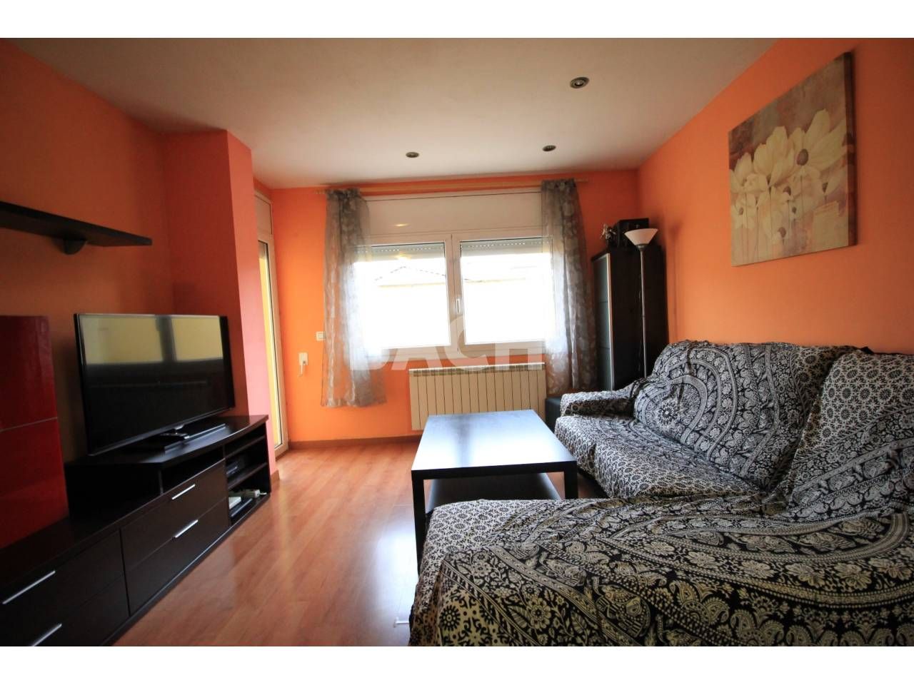 Sala de estar de Piso en venta en Calldetenes con Calefacción, Parquet y Terraza